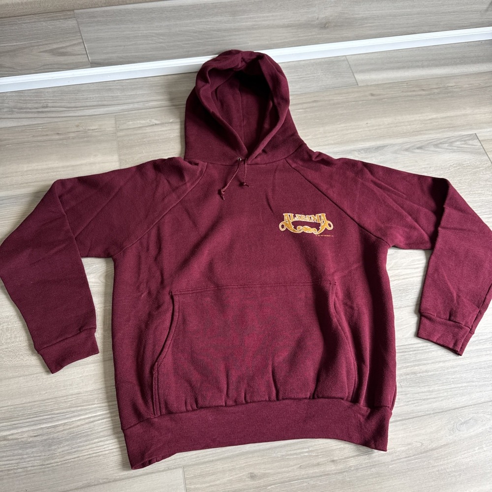 Vintage Alabama Hoodie Sweatshirt Sz L  Country Music Band Tour Maroon Fit Small